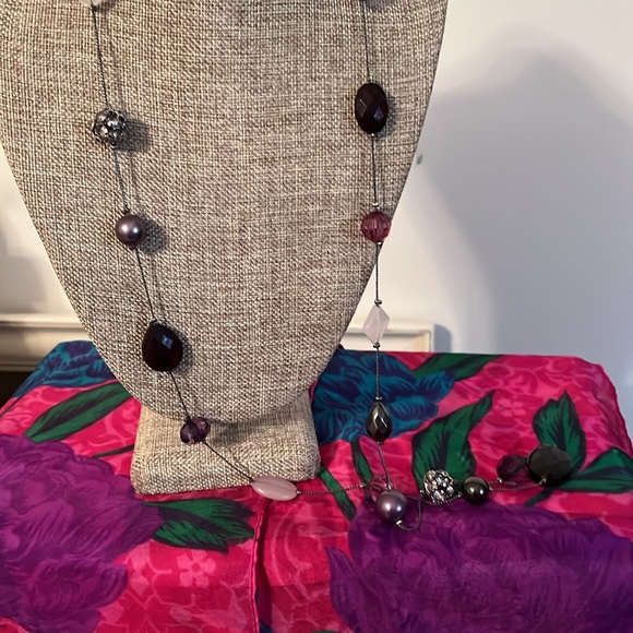 Purple and gunmetal necklace, unmarked - Picture 3 of 8